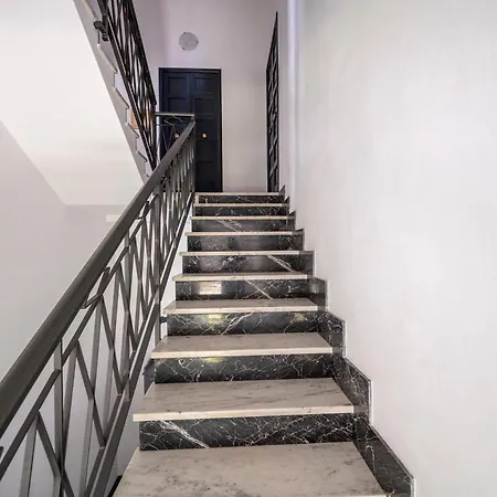 Апартаменты Casa Nonna Paola Vicino Parco Neapolis *
